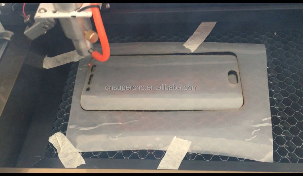 ماكينة قطع ليزر CO2 بقوة 35 وا - مراجعة Hydrogel Screen Protector وسعره